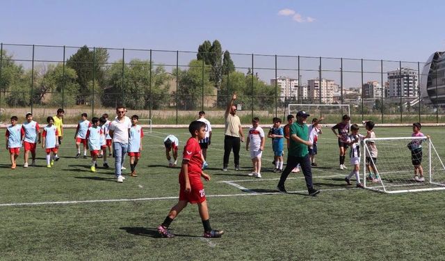 Sivas'ta camiler arası futbol turnuvası başladı