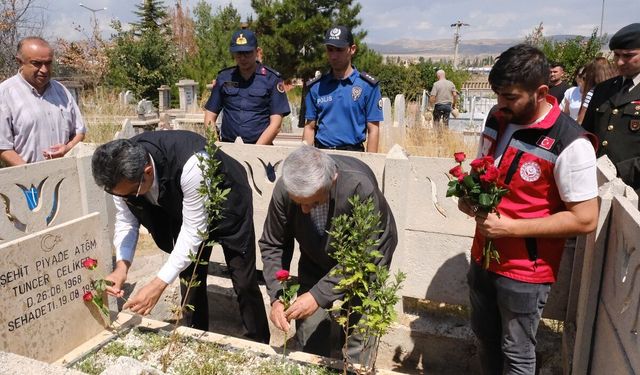 Sivas'ta şehit Tuncer Çeliker için anma programı düzenlendi