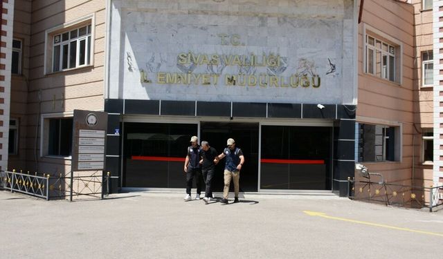 Sivas'ta firari FETÖ hükümlüsü yakalandı