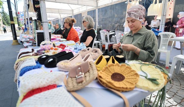 Sivas’ta Üreten Kadınlar El Emeğini Dünyaya Tanıtıyor