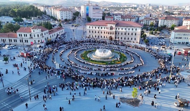 Sivas Kent Meydanı’nda Rekor Anı!
