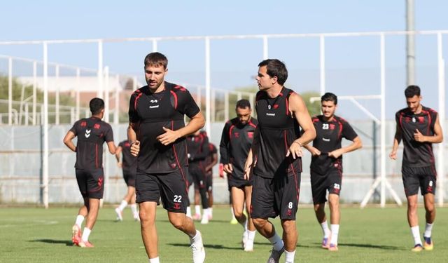 Sivasspor'da İlk Maç Heyecanı !