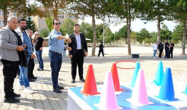 Sivas'ta Gençlik Festivali kampüste başladı