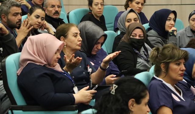 Sivas Numune'de çalışanlar sorunları konuştu