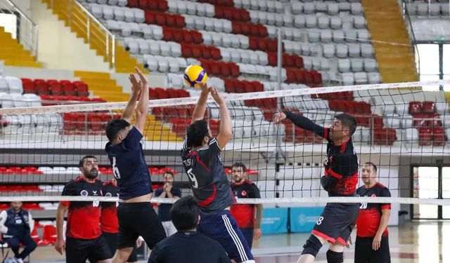 Sivas’ta 4. Kamu Spor Oyunları Voleybol Turnuvası başladı