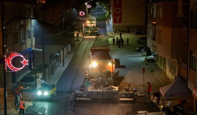 Necip Fazıl Kısakürek Caddesi’nde asfalt çalışması tamamlandı