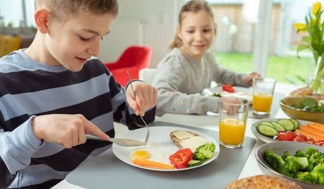 Aç Karına Derse Giren Çocukları Bekleyen Büyük Tehlike!