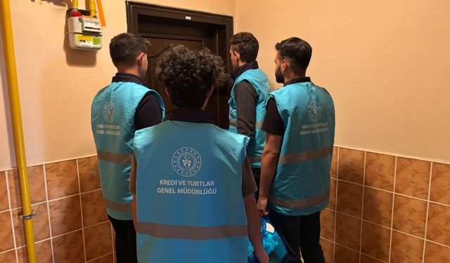 Sivas’ta gençlerden yoksullukla mücadele gününe anlamlı destek