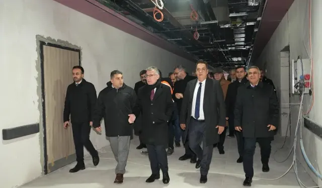 Sivas’ı Etkileyecek Sağlık Yatırımı Ziyareti: Gözler Yükselen Binada