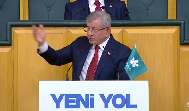 Ahmet Davutoğlu: Noellere Ses Çıkarmayanlar Ramazan'a Tepkili!