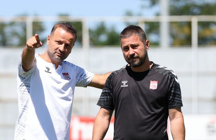 Osman Zeki Korkmaz Son Antrenmanda O Taktiği Çalıştı!