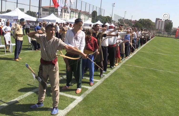 60 ilden yüzlerce sporcu Sivas’ta nefesleri tuttu