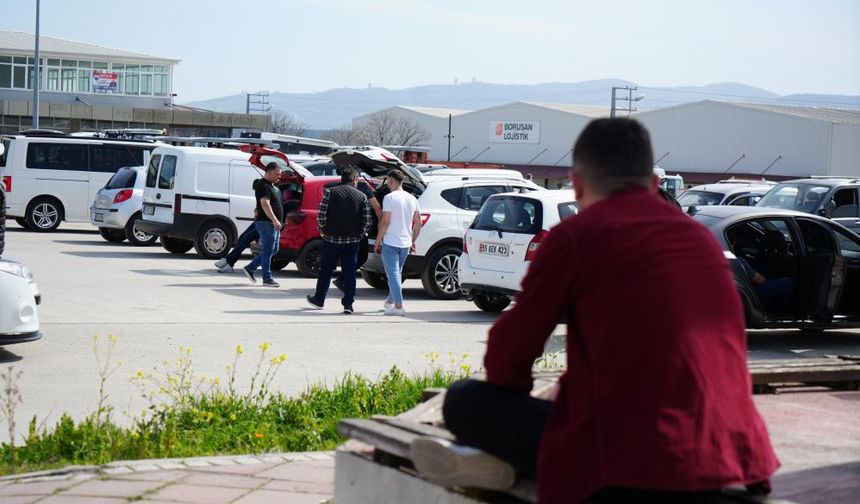 Arabalar da Eski Bayramları Arıyor