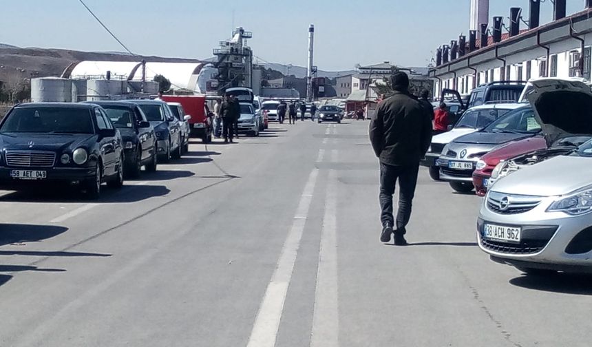 Sivas'ta İkinci Ellerde Derin Sessizlik