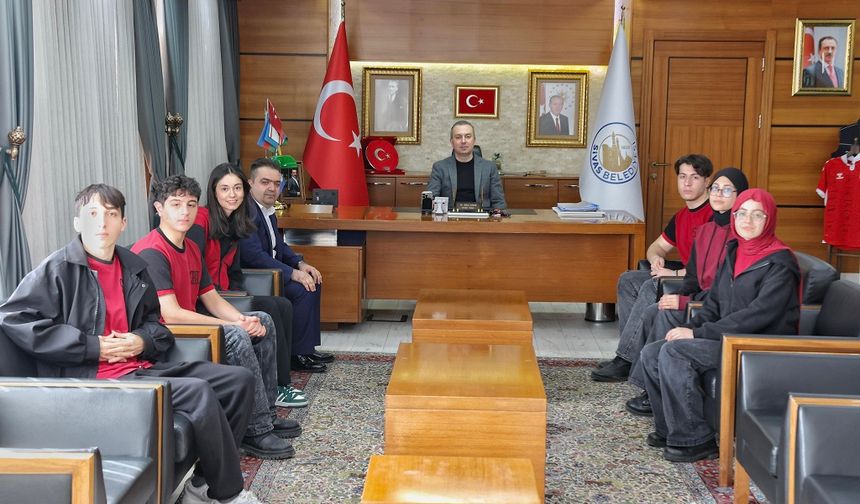 Sivas Belediye Başkanı Adem Uzun'u Ziyaret Ettiler