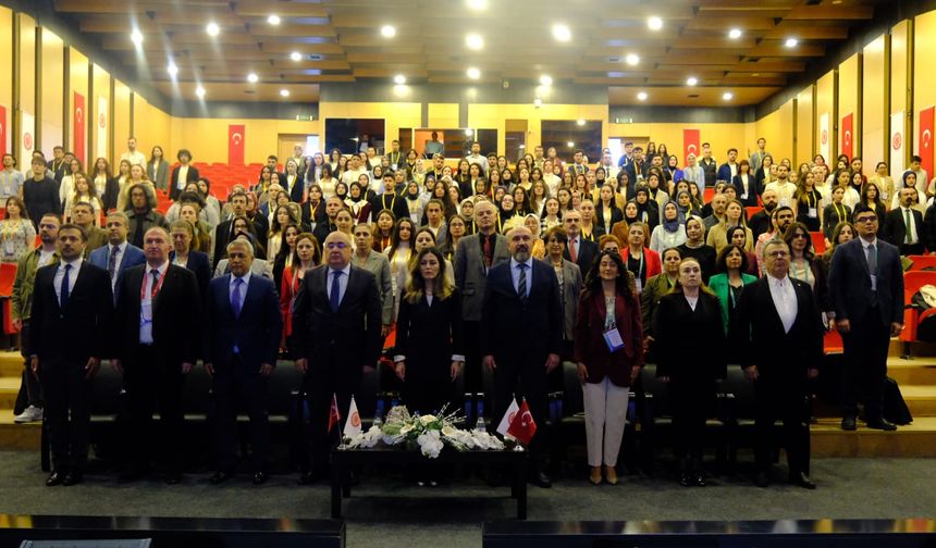Sağlık öğrencileri CÜSKON 2025’te buluştu