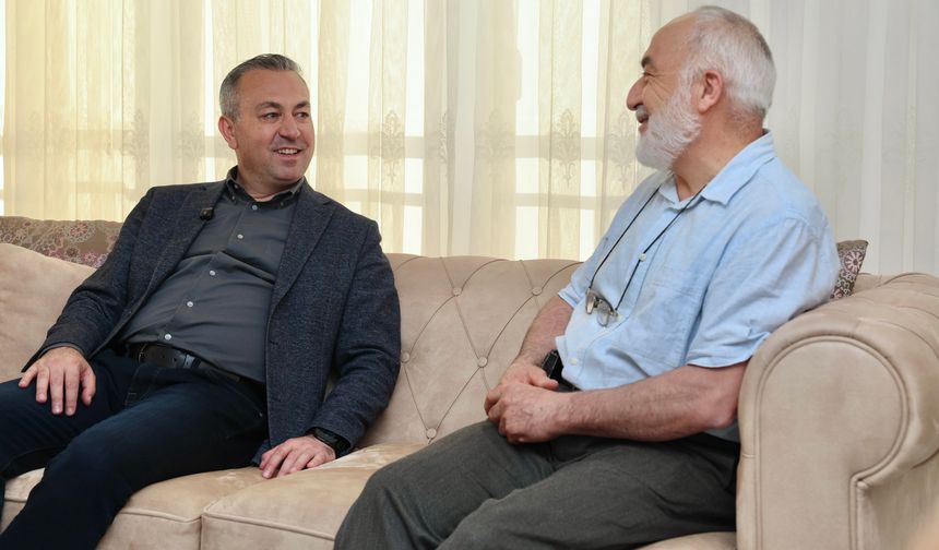 Sivas’ta Gönüllü Hizmet Dersi! Mehmet Amca Herkese Örnek Oldu