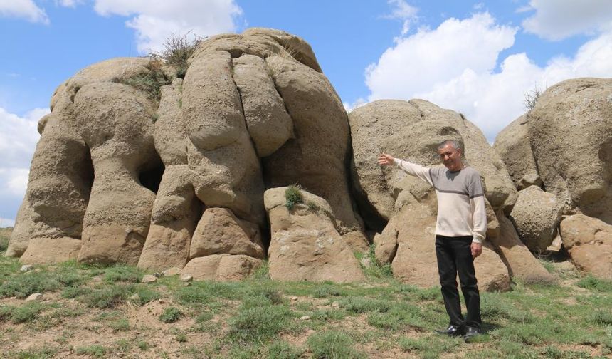 Sivas'ta Timur'un fil ordusu kayaları