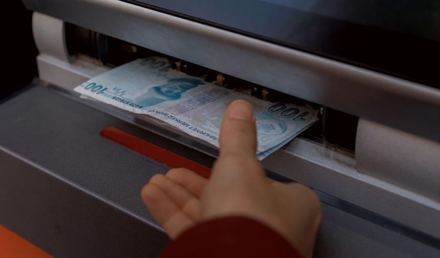 ATM' lerde 5 Gün Sonra Para Çekme İşlemleri Tümüyle Değişiyor!