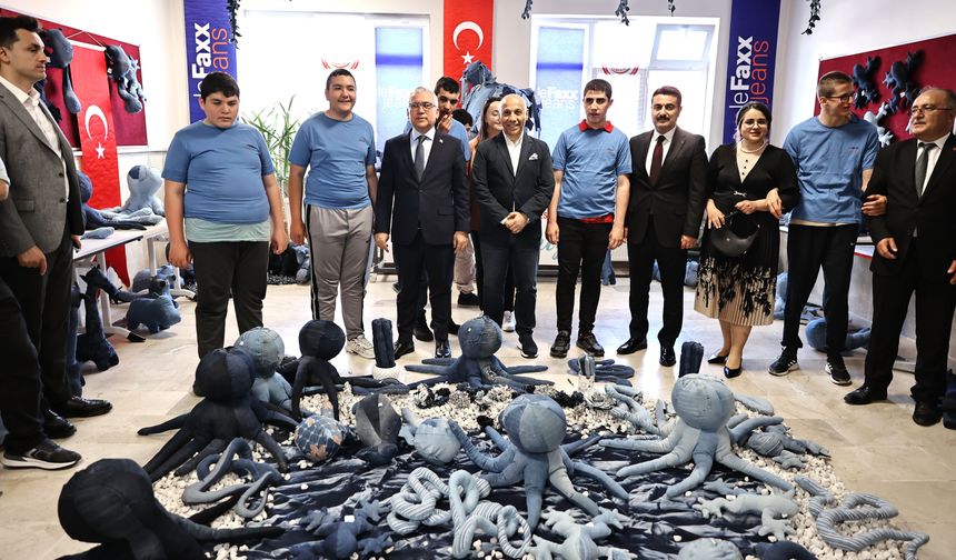 Fabrika Destekledi O Okul Fark Yarattı!
