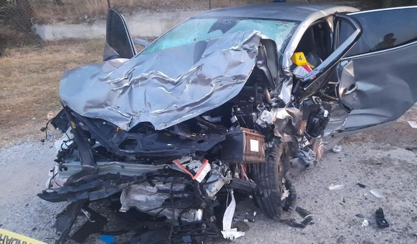 Trafik Kazası 5 Ölü 2 Yaralı
