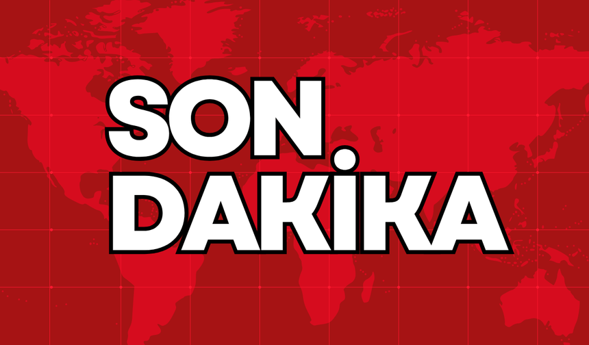 SON DAKİKA! Sivas'ta Yangın 5 Katlı Binanın Çatı Katı Alev Alev Yandı