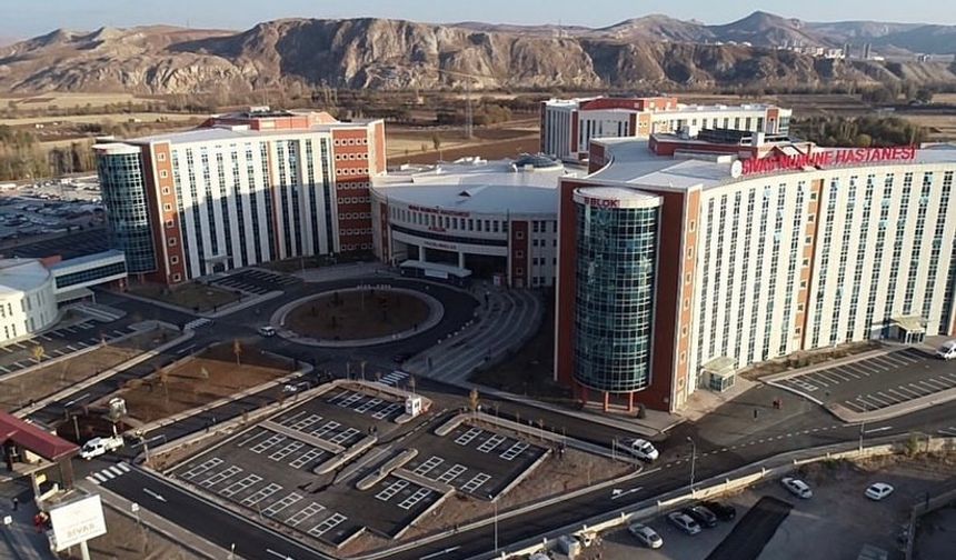 Sivas Numune Hastanesi'nde Alarmlar Çaldı!