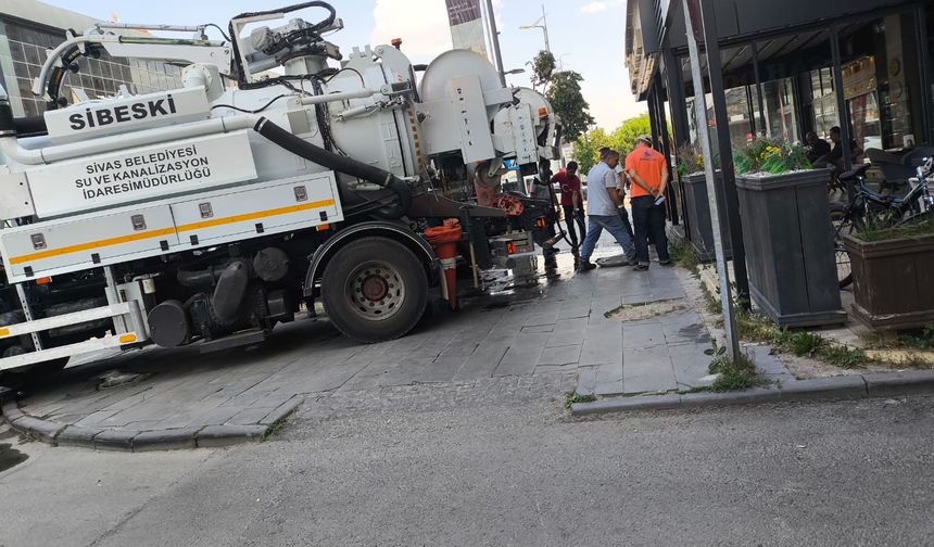 Sivaslılar Dikkat! Sıcak Havalar Altyapınızı da Etkiliyor!