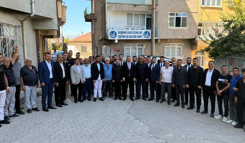 Sivas'ın O İlçesinde Bayrak Değişimi!