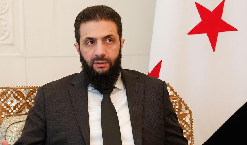 Eş-Şara’dan Yeniden İnşa Mesajı: Yeni Başarılar Bizi Bekliyor