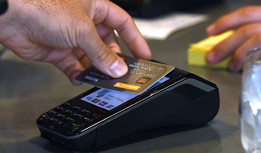 Kartlı ödeme Şubat ayında 2,2 trilyon TL’yi aştı