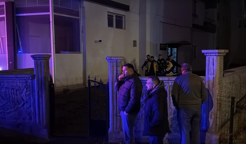 Sivas’ta babasını ve ağabeyini vuran çocuk tutuklandı!