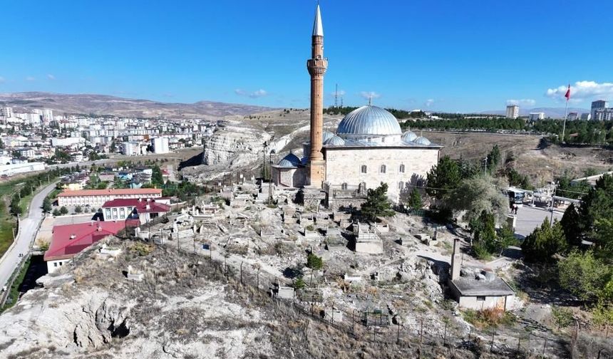 Sivas Yukarı Tekke’de çalışmalar nihayet başladı