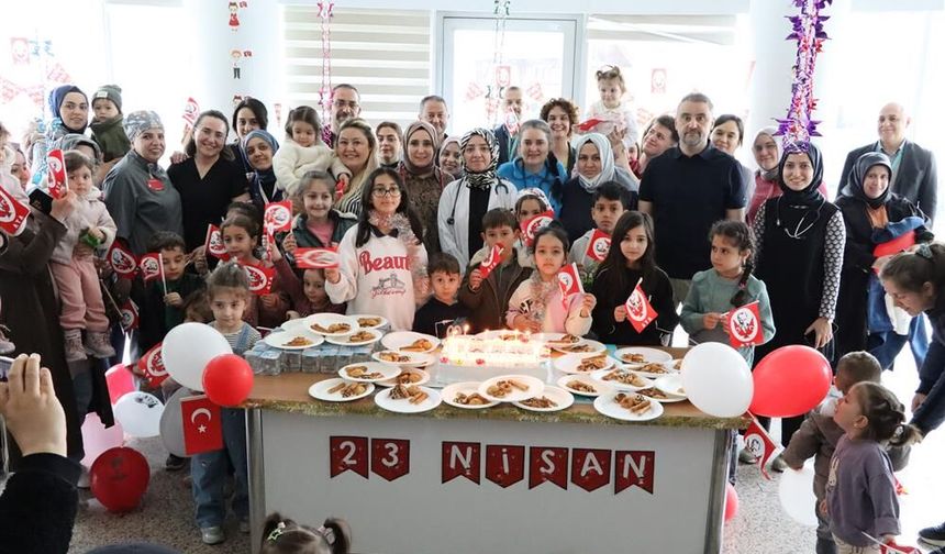 Hastane Odasından Sahneye! Sivas'ta 23 Nisan Coşkusu!