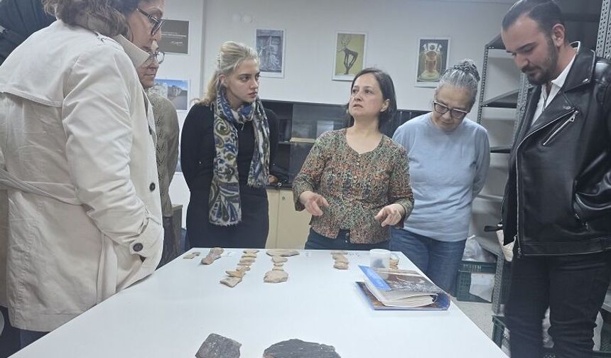 Sivas Seramikleri Geçmişin Kapılarını Araladı