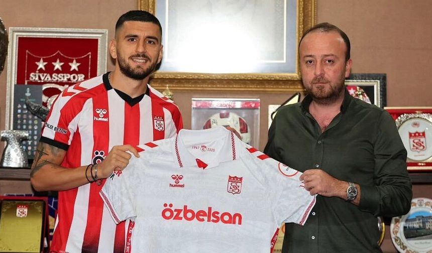 Sivasspor’da Beklenmeyen Ayrılık: Sezon Bitmeden Veda