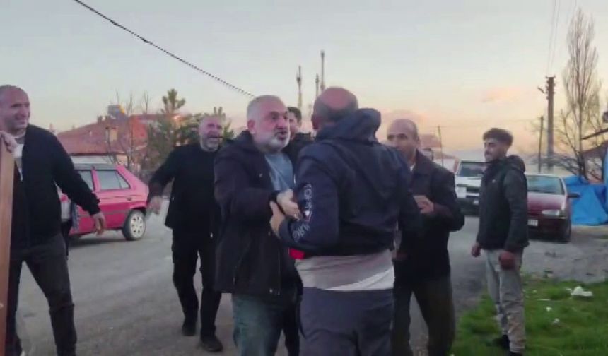 Sivas'ta İhbarla Geldiler, Davul Zurnayla Uğurlandılar