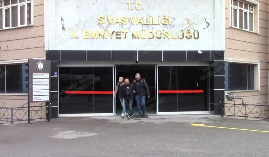 Sivas'ta firari FETÖ üyesi düzenlenen operasyonla yakalandı