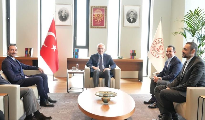 Bakan Ersoy İsrailli Bakanın hedef aldığı Sevindik ile görüştü