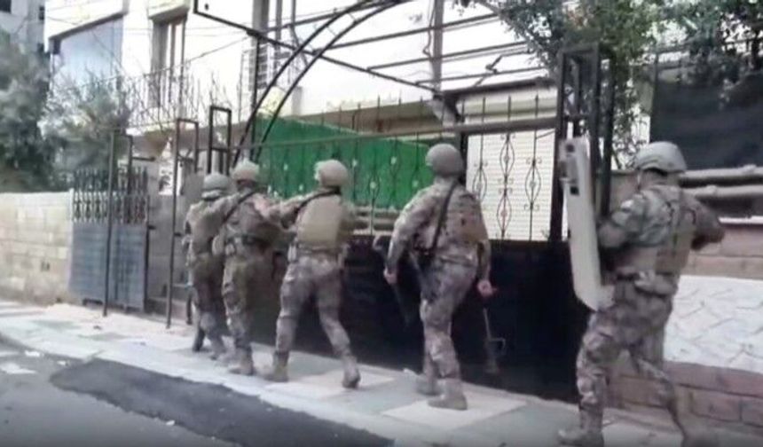 Sivas Dahil 56 İlde Kritik Hamle: Yüzlerce Gözaltı