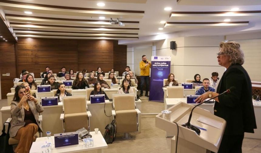 STSO ve AB Bilgi Merkezi’nden dev dijital eğitim hamlesi