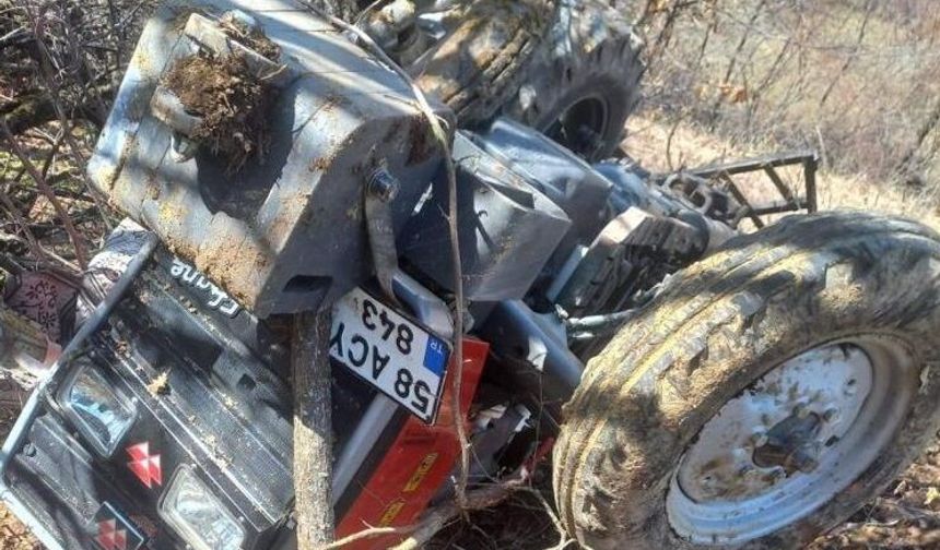 Sivas'ta Devrilen Traktörde Bir Kişi Hayatını Kaybetti