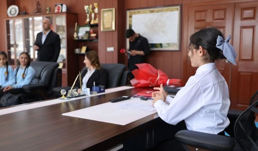 Sivas'ta Makam Koltukları Gelecek Nesillere Devredildi!