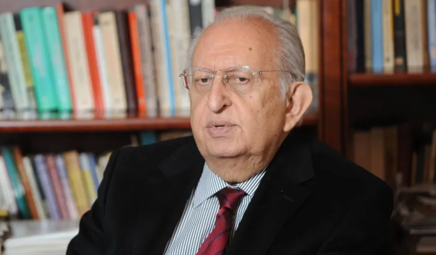 TBMM Eski Başkanı Hüsamettin Cindoruk vefat etti