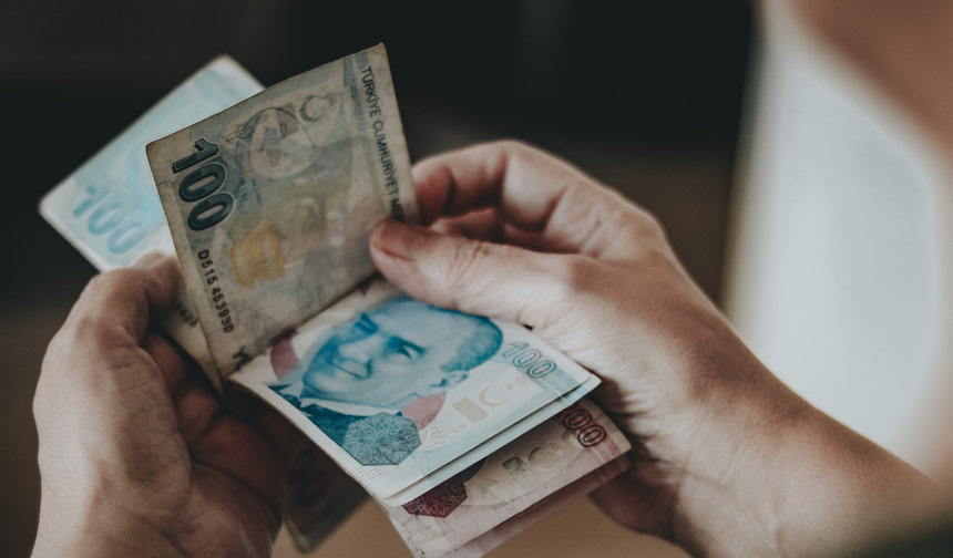 Nisan Ödemeleri Hesaplara Yatmaya Başladı