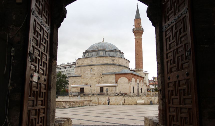 Bayram Namazı Saat Kaçta?