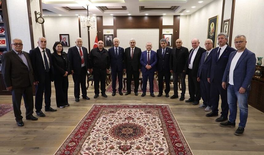 TDGF Heyeti'nden Başkan Şerifoğullarını ziyaret