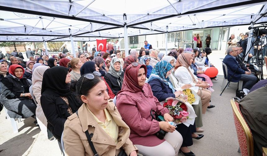 Sivas'ta Yenilenen Kültür Merkezi Yeniden Hizmete Açıldı