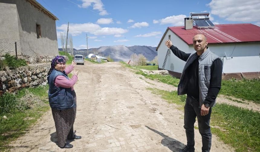 Kangal’daki kül dağları köyleri boşalttı: Meyvesiz ağaçlar, artan kanserler