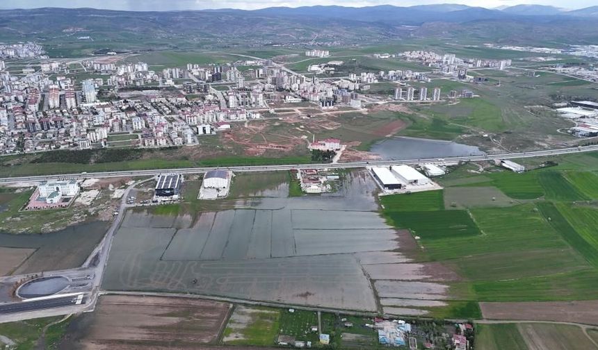 Sivas’ta yağış sonrası oluşan manzara şaşkınlık yarattı